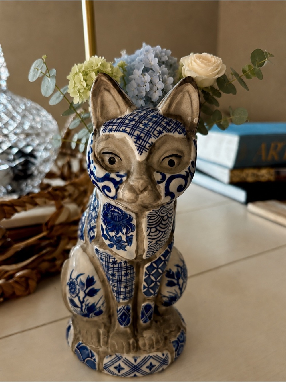 Vintage Nancy Lopez 1981 Delft Blue White Cat Flower Frog Vase Japan - Picture 4 of 10